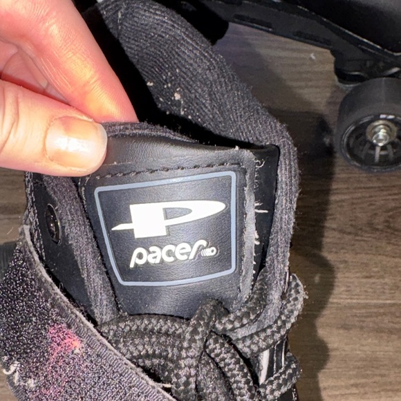 Pacer GTX-500 Quad Roller Skates – Size 7 - Picture 8 of 8